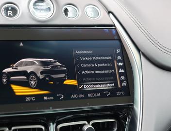 صورة مصغرة 45 لـ 2021 Aston Martin DBX