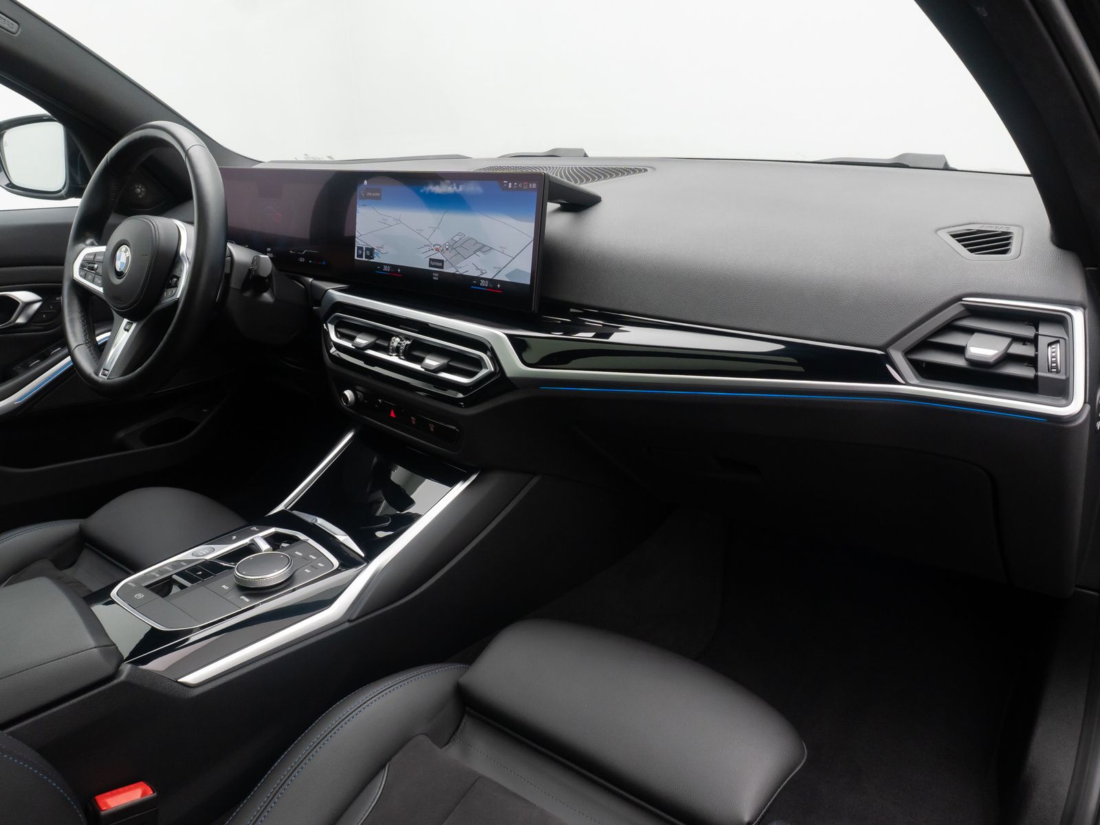 Fahrzeugabbildung BMW M340d xD H/K Kamera DAB HUD Panorama AHK 19Zoll