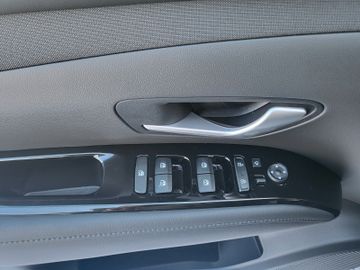 Fahrzeugabbildung Hyundai TUCSON 1.6 TGDi DCT 48V TREND 21" Assi Krell elH