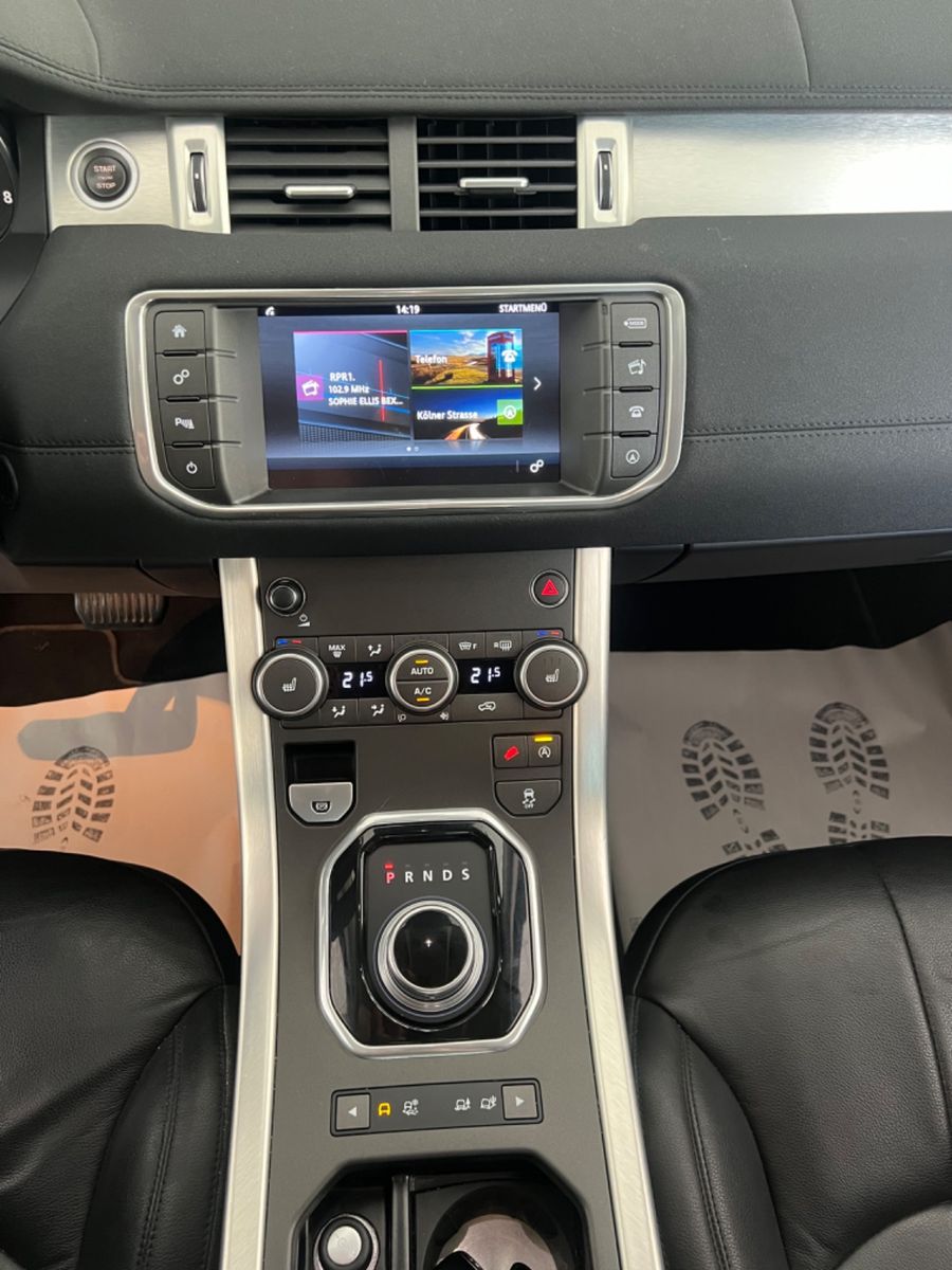Fahrzeugabbildung Land Rover Range Rover Evoque SE