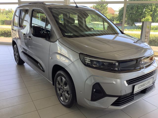 Opel Combo Life E 1.5 Ultimate PDC SHZ KAMERA NAVI