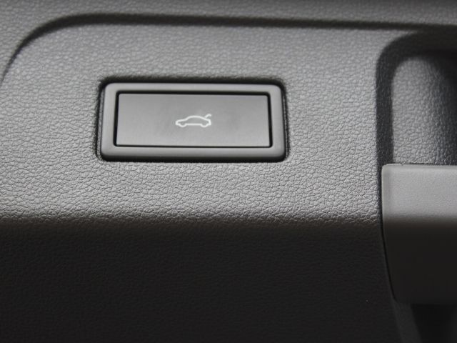 Touran 1.5 TSI Comfortline DSG NAVI/KLIMA/RFK