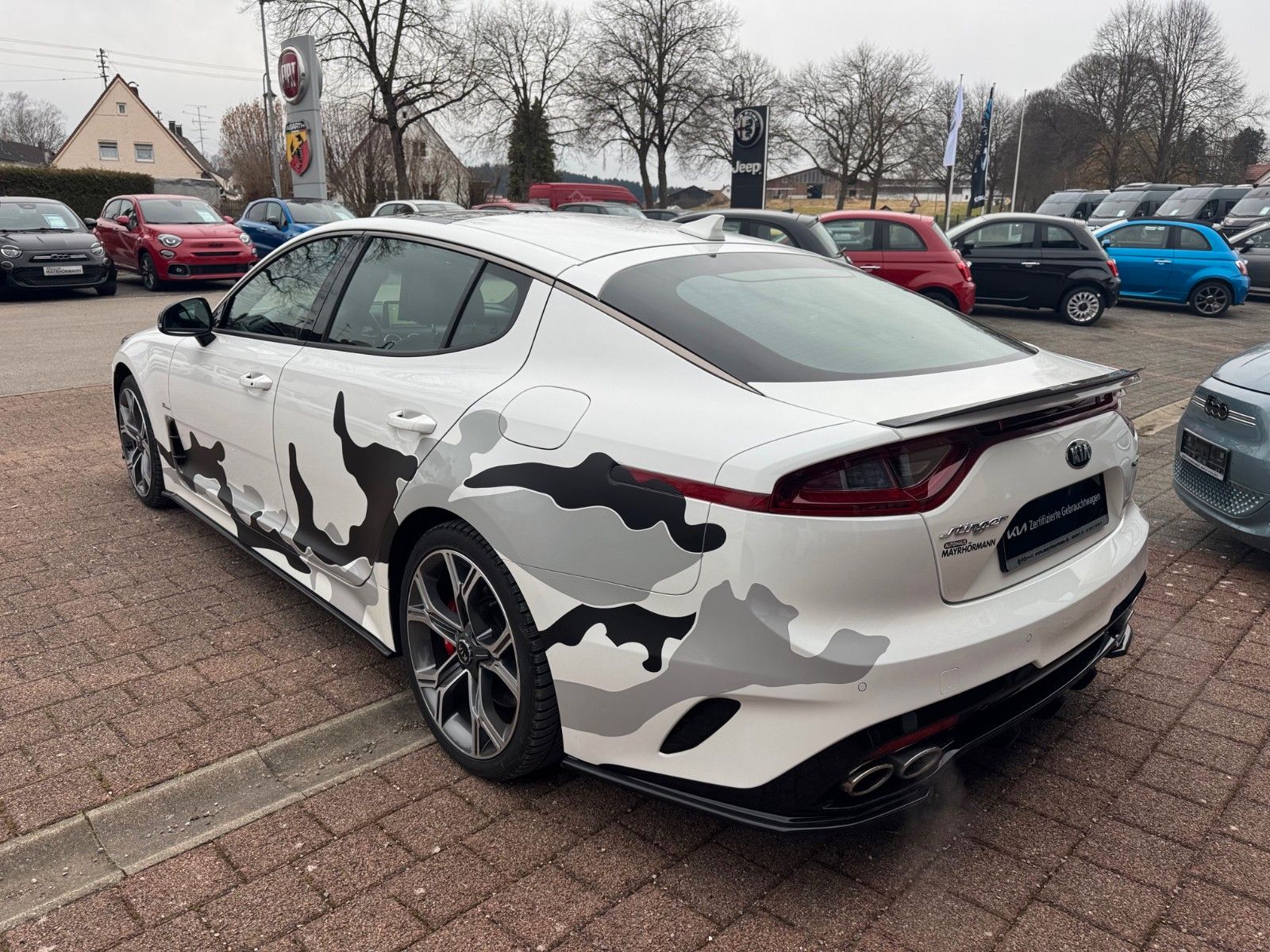 Fahrzeugabbildung Kia Stinger 3.3 T-GDI GT BASTUCK, UMBAU, VOLL!