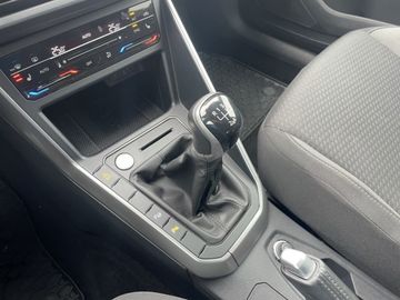 Volkswagen Polo 1.0 TSI Life LED PDC SHZ ACC KLIMAAUTOMATIK