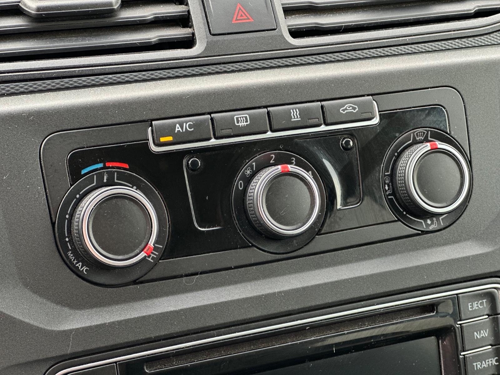 Volkswagen Caddy Maxi Kasten Servicewagen Sortimo TÜV NEU
