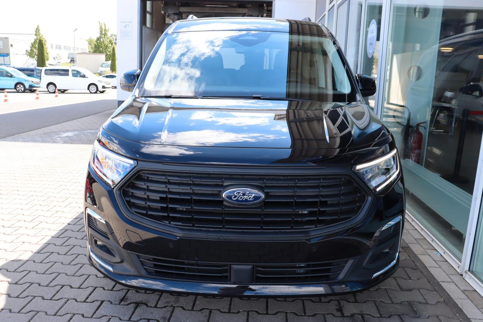 Ford Grand Tourneo Connect Titanium 0,0 % FIN* mgl. imagem 3
