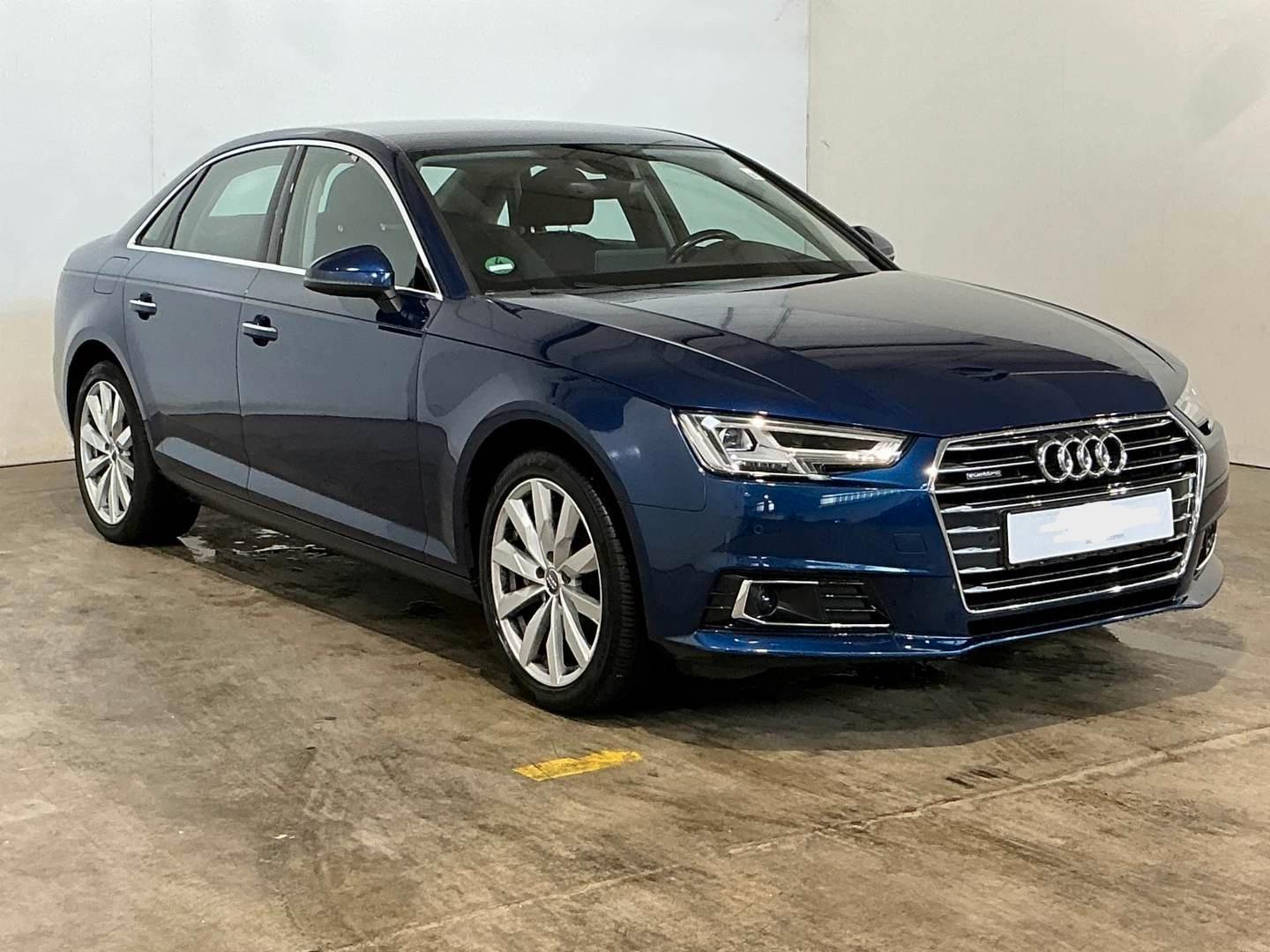Audi A4 Lim. 40 TDI quattro Design/KAMERA/MATRIX/AHK