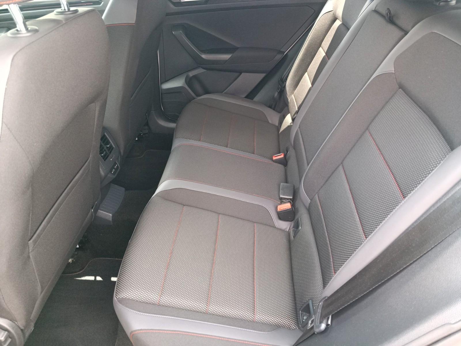 Volkswagen T-Roc Sport, миниатюра 13