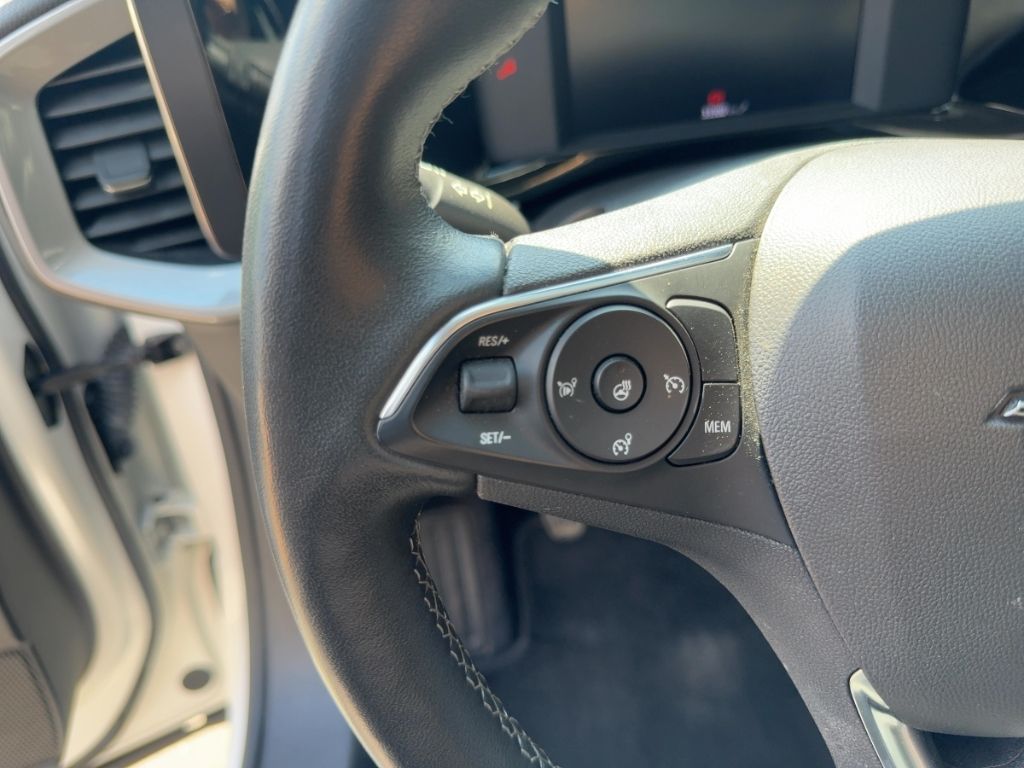 Fahrzeugabbildung Opel Mokka KLIMA  RÜCKFAHRKAMERA WINTERPAKET