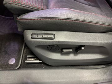Skoda Kodiaq 2.0 4x4 RS AHK*StHz*Pano*HeadUp