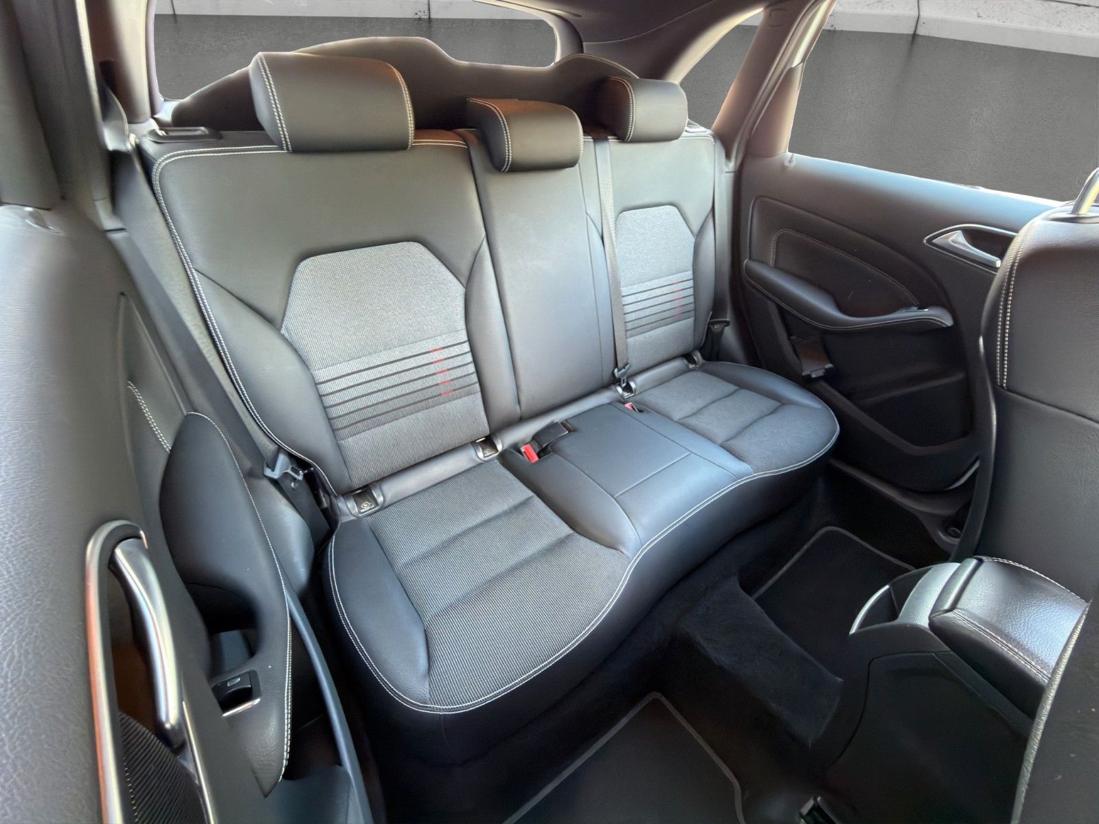 Fahrzeugabbildung Mercedes-Benz B 180 d*LED*SHZ*PDC*Kamera**