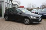 Volkswagen Golf VII 1.2 TSI DSG KAMERA NAVI AHK STAND-HZG - mit Benzin-Antrieb: Beheizbares Lenkrad, Kleinwagen, mit Klimaanlage