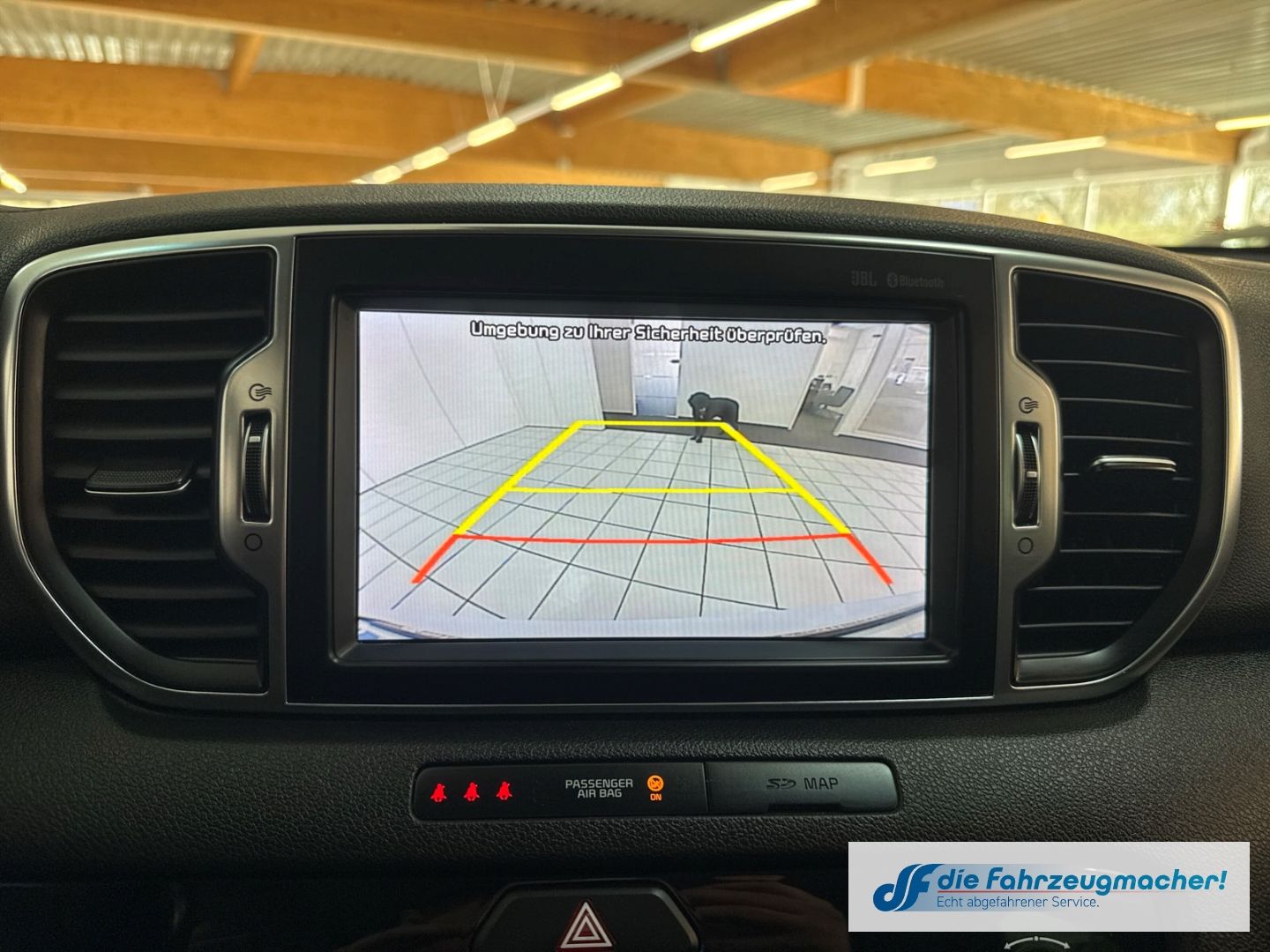 Fahrzeugabbildung Kia Sportage Dream Team 2WD Navi Leder Soundsystem M