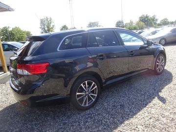 Toyota Avensis - 4