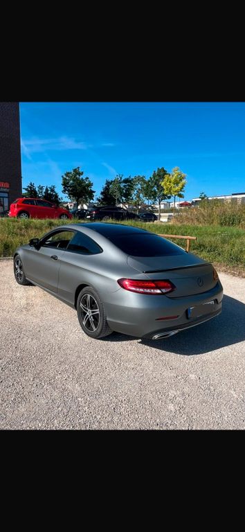 Image of Mercedes-Benz C 180