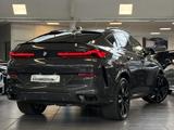 BMW X6 xDrive40d M Sport Pro DA/PA Prof B/W Pano 22" - BMW X6: 40