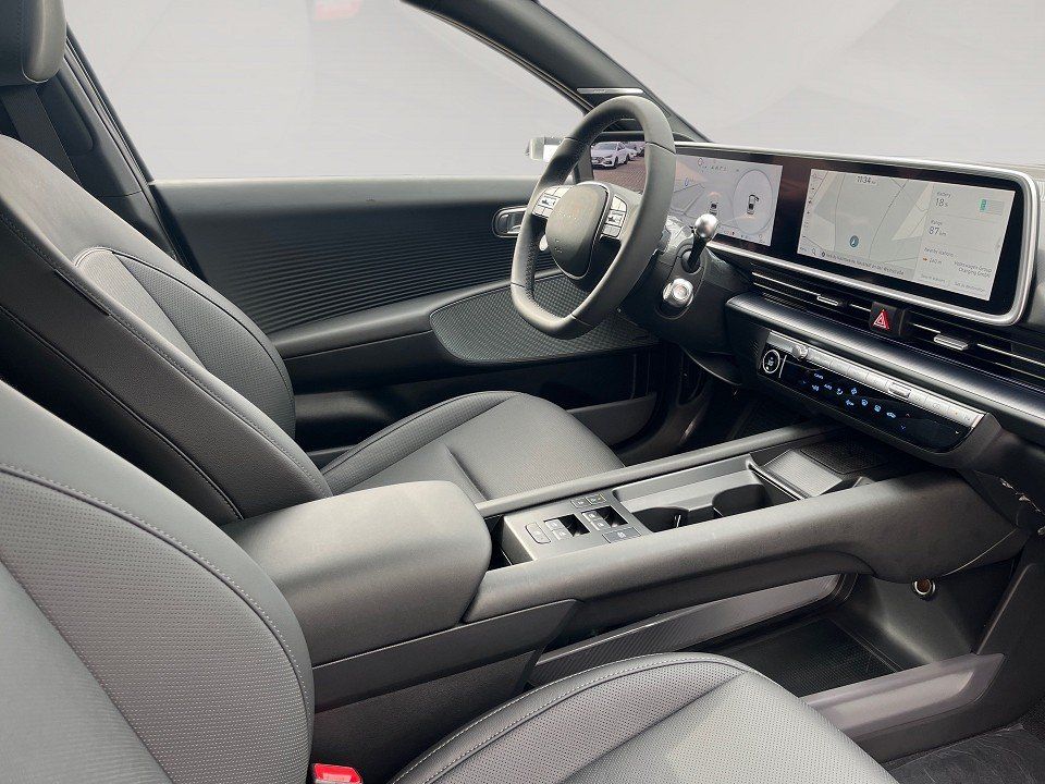 Fahrzeugabbildung Hyundai IONIQ 6 77,4 kWh UNIQ digitale Außenspiegel GSD