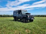 Land Rover Defender 110 Td5    !! Wohnmobil Zulassung !! - Land Rover Gebrauchtwagen von 2000