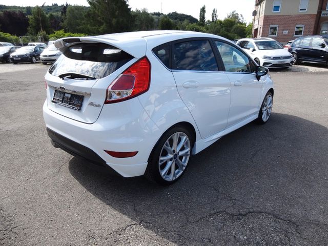 Fahrzeugabbildung Ford Fiesta Titanium/Klima/SitzH/ST-Felgen/125PS