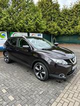 Nissan Qashqai 1.2 DIG-T Xtronic N-CONNECTA N-CONNECTA - Nissan Qashqai: Limousine