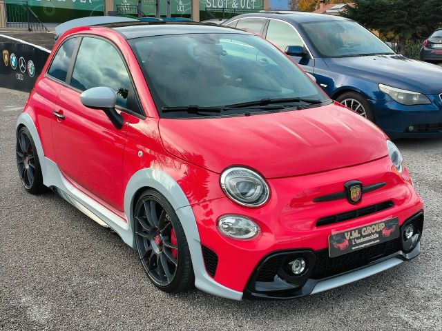 Abarth 695 1.4 Turbo T-Jet Rivale 175 Anniversar