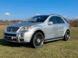 Mercedes-Benz Mercedes ML 63 AMG   tüv Service neu - Mercedes-Benz ML 63 AMG aus 2007