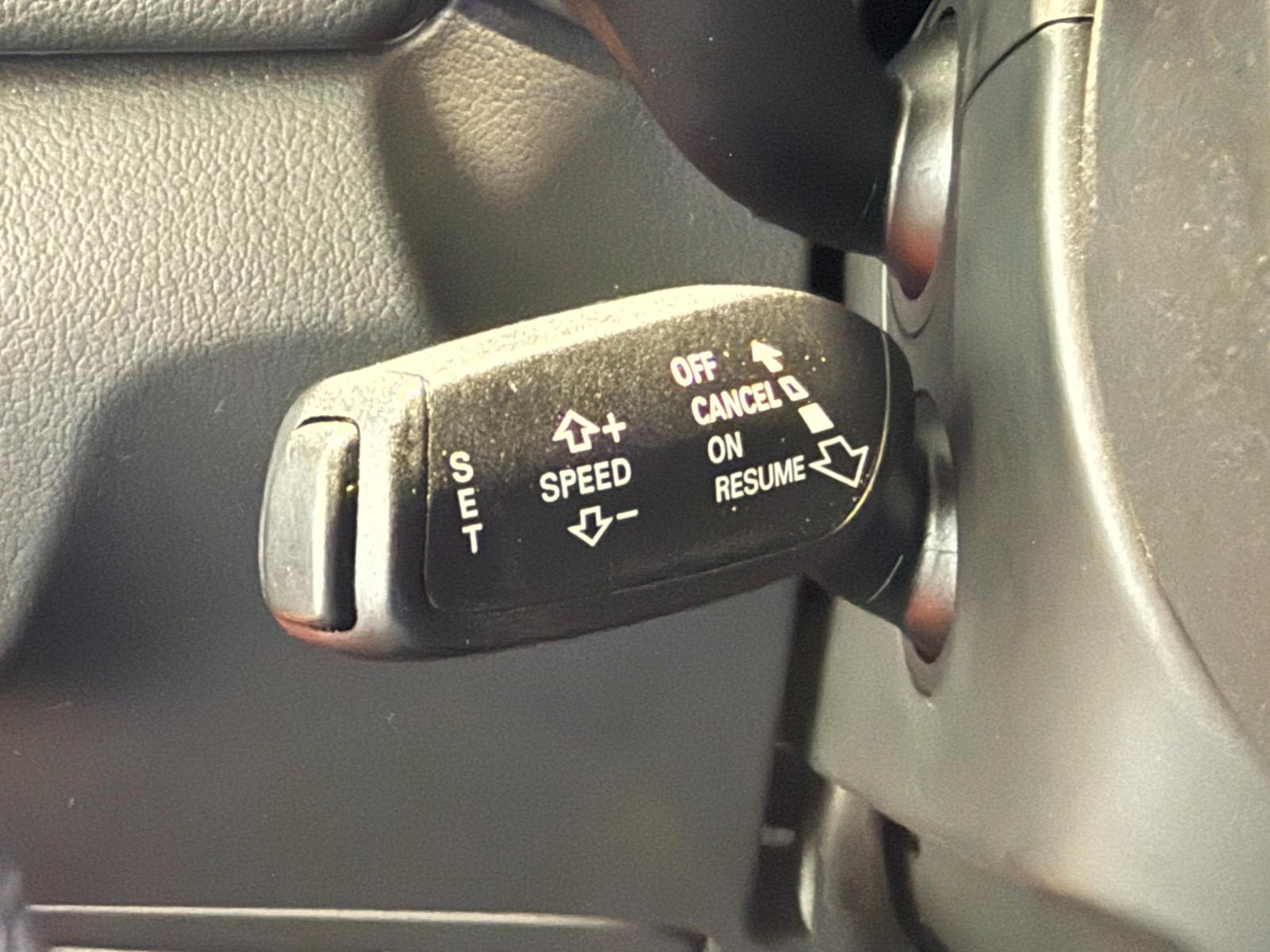 Audi Q3  S Line Sport  LED AHK  Navi