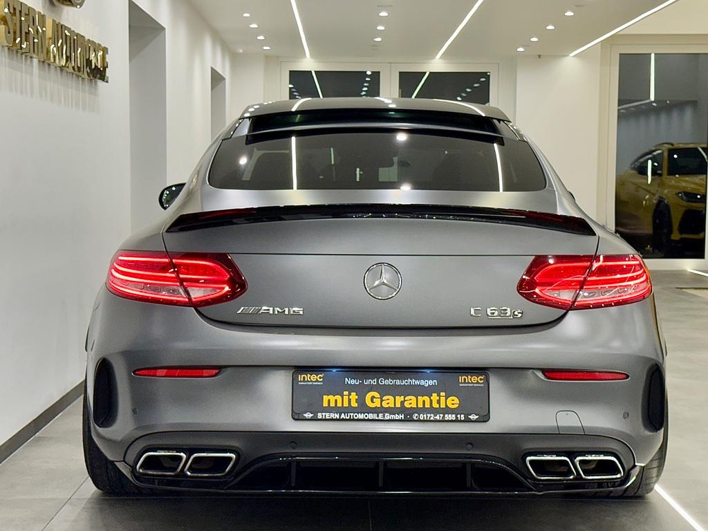 Mercedes-Benz C 63 AMG