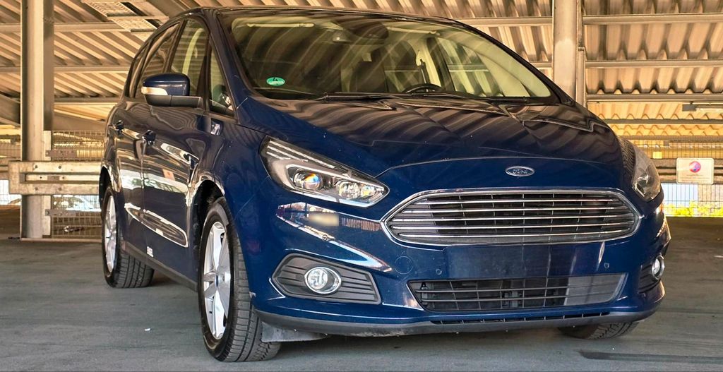 Image of Ford S-Max