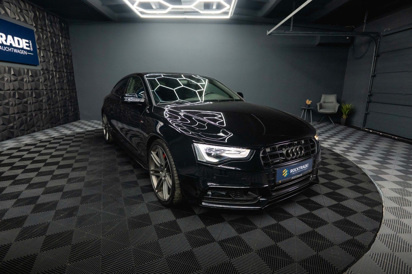 Fahrzeugabbildung Audi A5 Sportback 3.0 TDI quattro S-Line Sport+ Black