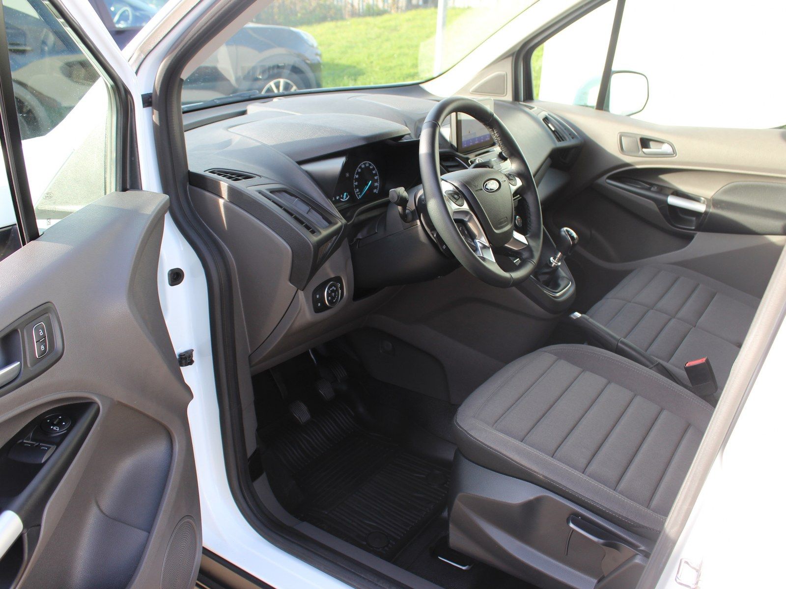 Fahrzeugabbildung Ford Transit Connect Kasten Limited 1,5 EcoBlue