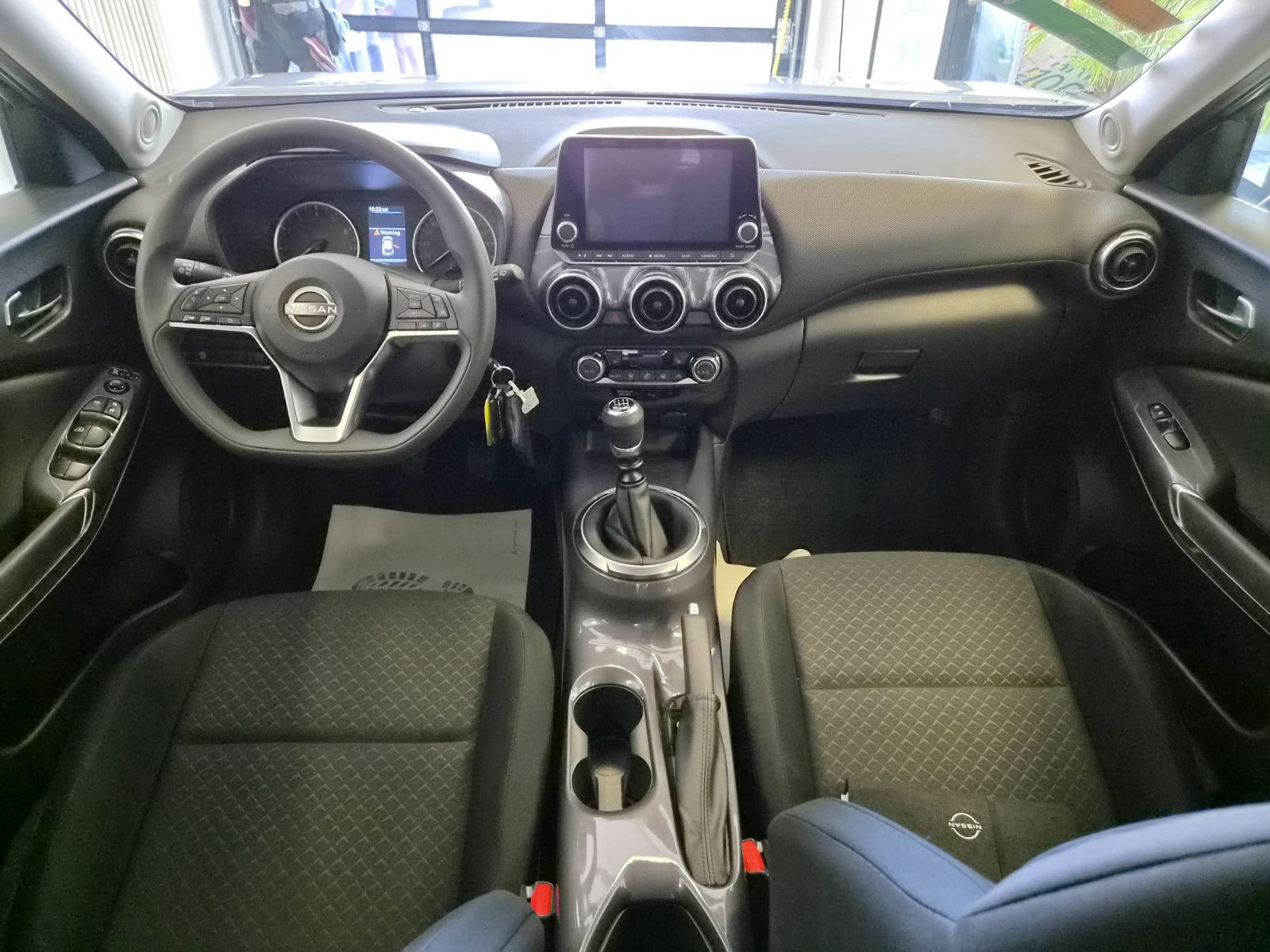 Fahrzeugabbildung Nissan Juke Acenta / KAMERA / SCHECKHEFT / 1. HAND