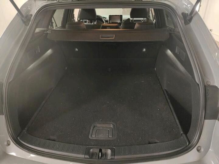 Fahrzeugabbildung Toyota Corolla Touring Sports Hybrid NAVI PDC SITZH. 1H
