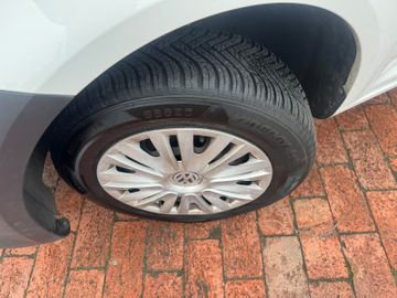 Volkswagen Caddy - 10