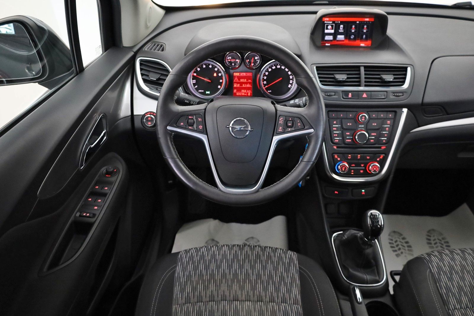 Fahrzeugabbildung Opel Mokka Edition ecoFlex SH,PDC,8-fach bereift