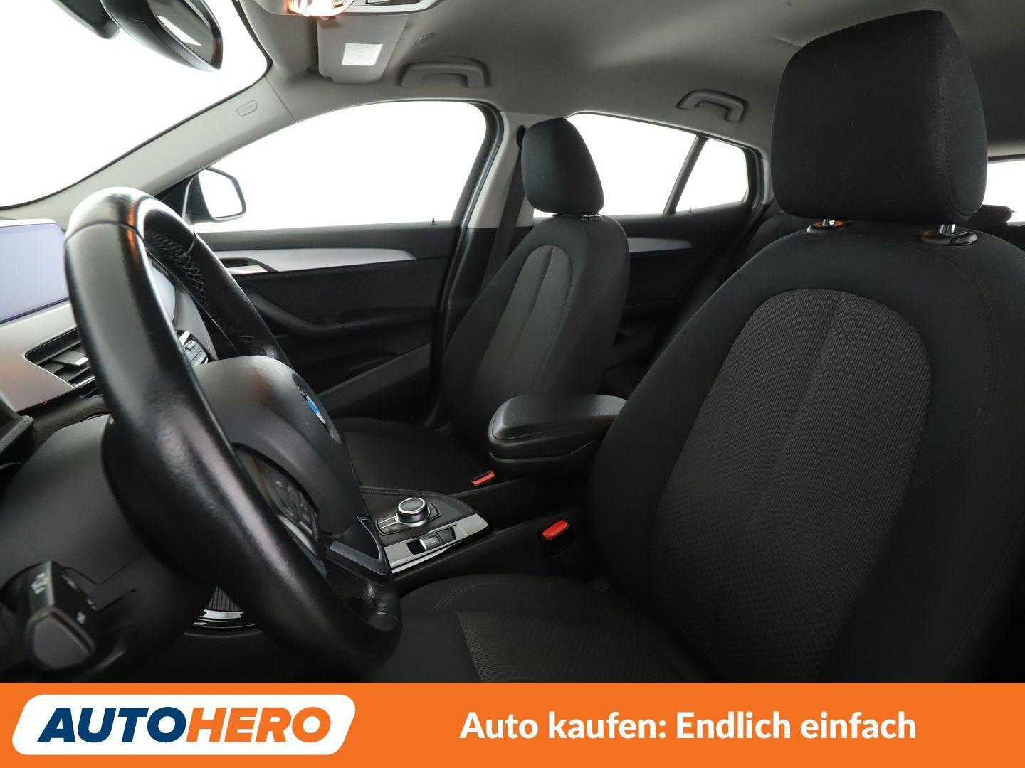 BMW X2 sDrive 18i Advantage Aut.*NAVI*LED*TEMPO*PDC, миниатюра 9