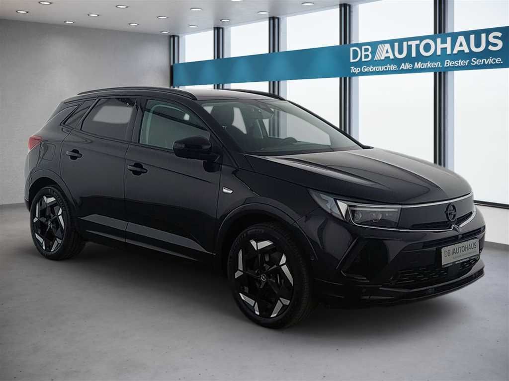 Opel Grandland Ultimate GSE 1.6 PHEV Alcantara imagem 2