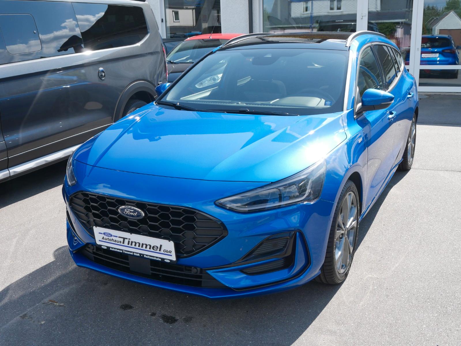 Ford Focus Turnier ST-Line X Autom Matrix Panorama