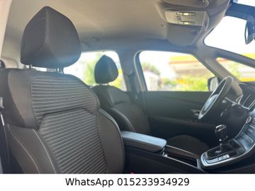 Renault Scenic - 11