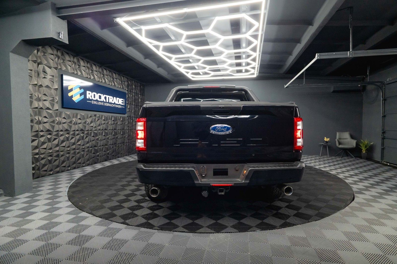 Fahrzeugabbildung Ford F150 5.0L V8 4x4 Offroad SuperCrew RAPTOR 19%