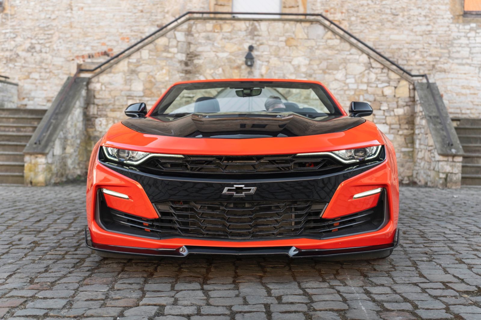 Fahrzeugabbildung Chevrolet Camaro 6,2L V8 Sport HUD KAM NAV CARPLAY BOSE