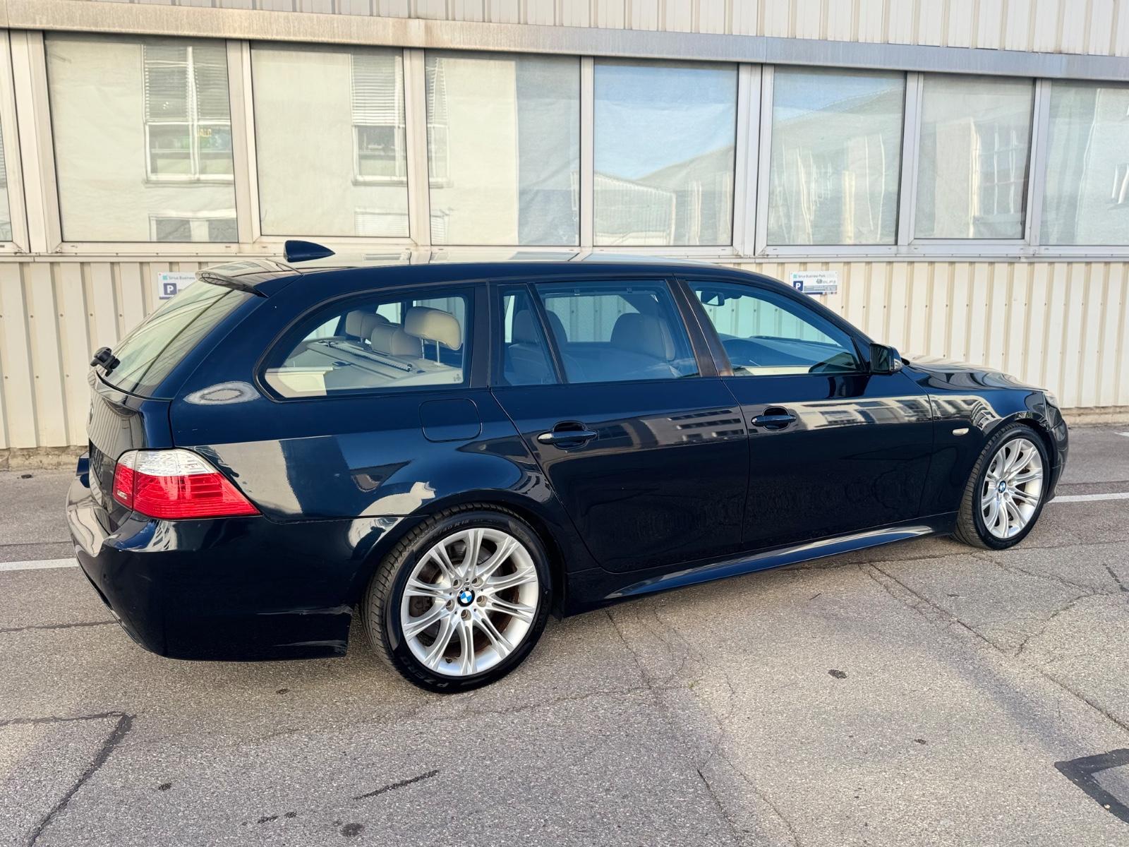 BMW 530 iA Touring 272 ch • BVA • Pack M • Cuir • Toit Ouvrant