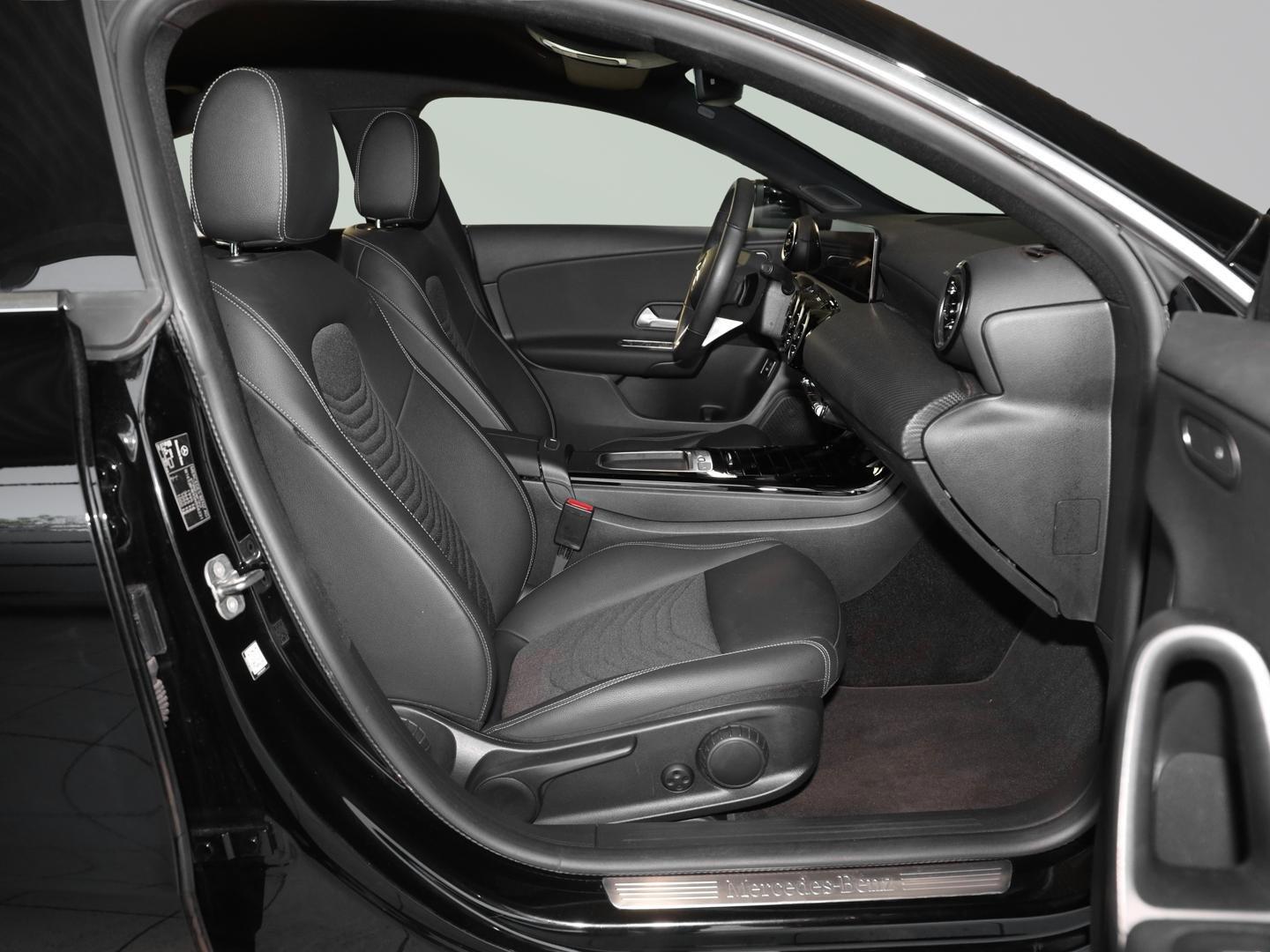 Mercedes-Benz CLA Advanced Rückfahrkamera Sitzheizung LED, миниатюра 5