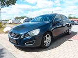 Volvo S60 Lim.Summum Vollausstattung TÜV & Service NEU - gebrauchte Volvo S60 aus dem Jahr 2013