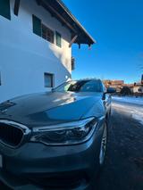 BMW 530xd G30 Sport Line **TÜV 01.2027** - BMW 530 mit Diesel-Antrieb: Kombi, 3.0