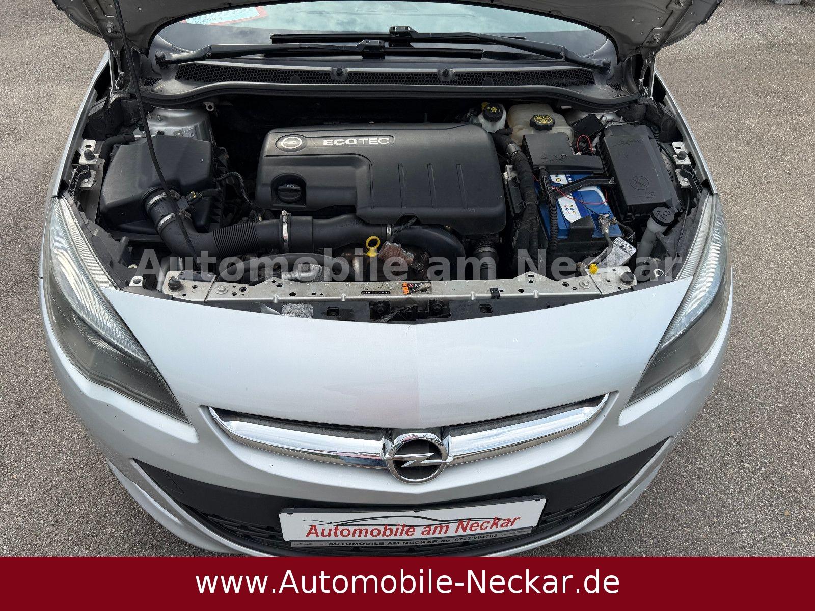 Opel Astra 2013 — photo 9