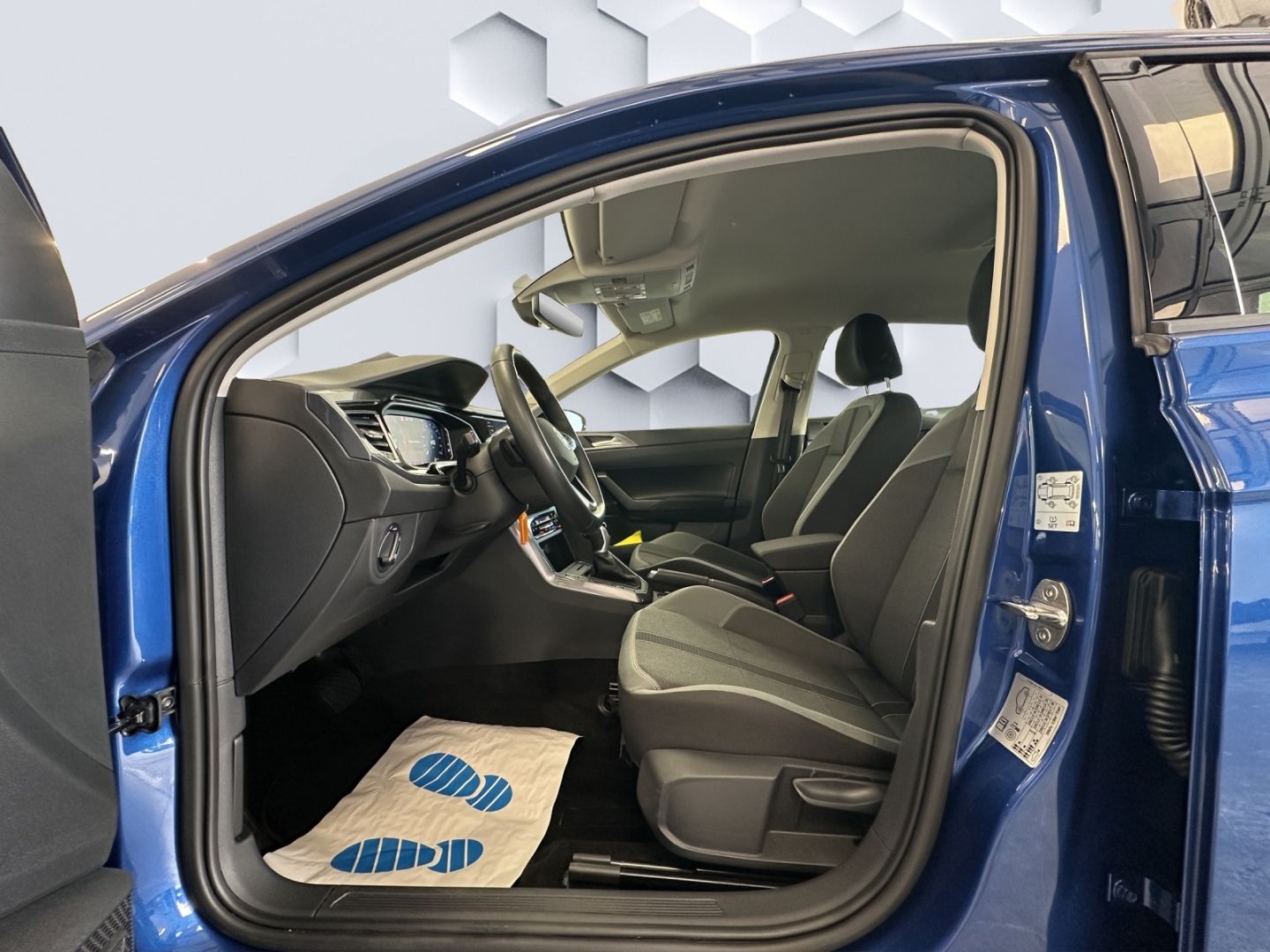 Polo VI Style 1.0TSI DSG 70kW MatrixLED GJR PDC 