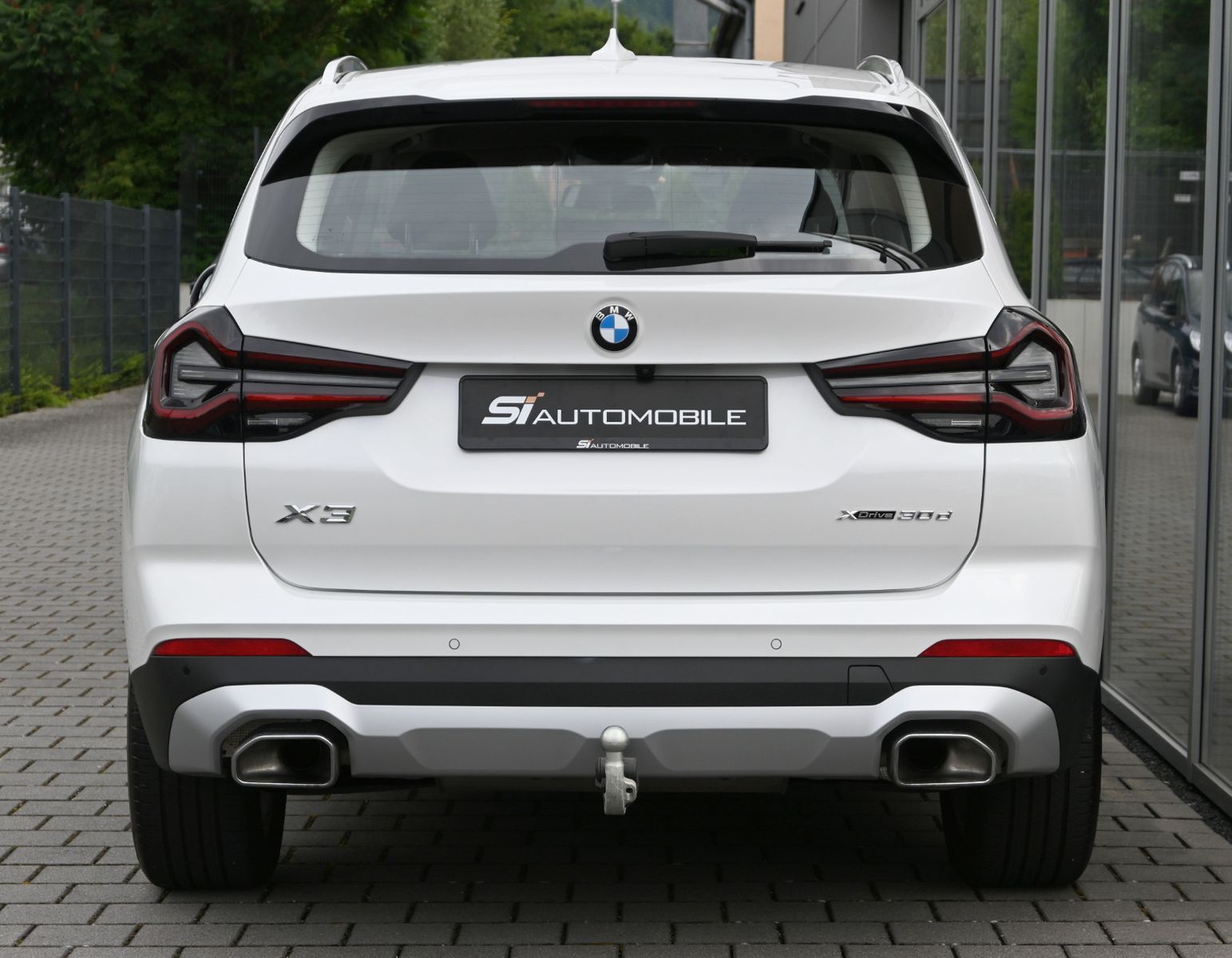 Fahrzeugabbildung BMW X3 xDr.30d °ACC°AHK°HUD°SITZKLIMA°STANDHEIZ°360°