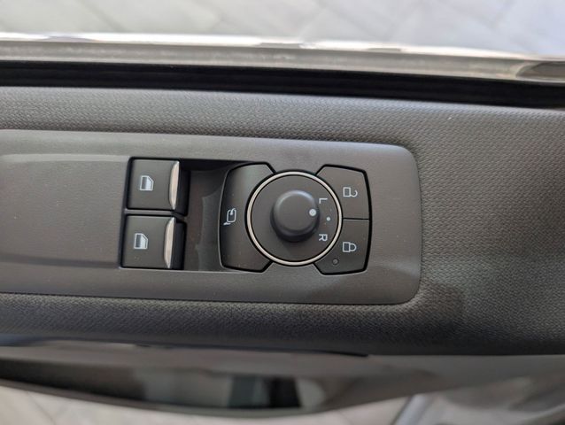 Ford Tourneo Custom 2.0 L2 Active MATRIX