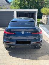 BMW X4 xDrive30d AT M Sport M Sport - blaue BMW X4